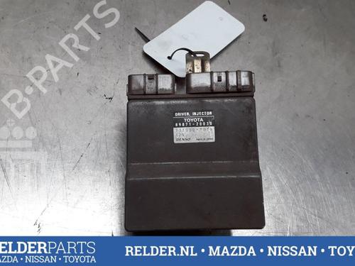 Used Electronic module TOYOTA COROLLA Verso (_E12_) 2.0 D-4D (CDE120_, CDE120R) (90 hp) 22159046