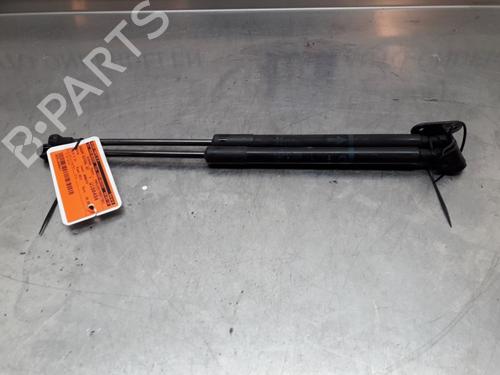 Tailgate lift support TOYOTA YARIS (_P13_) 1.3 (NSP130_, NSP130) | BP22156765C138 