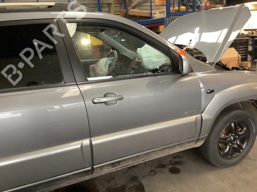 Right front door KIA SPORTAGE II (JE_, KM_) 2.0 i 16V | BP22356580C3