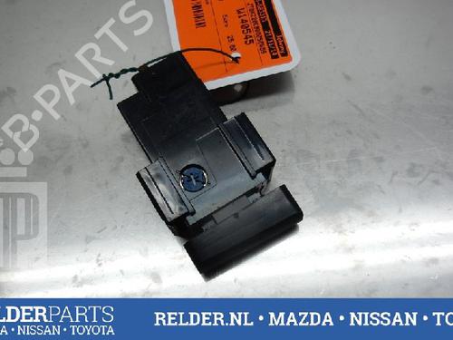 Used Switch TOYOTA COROLLA (_E12_) 1.6 VVT-i (ZZE121_, ZZE121R) (110 hp) 22147715