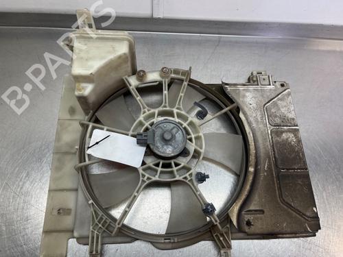 Køleventilator elektrisk TOYOTA YARIS (_P9_) 1.0 VVT-i (KSP90_, KSP90R) (69 hp) 25004808