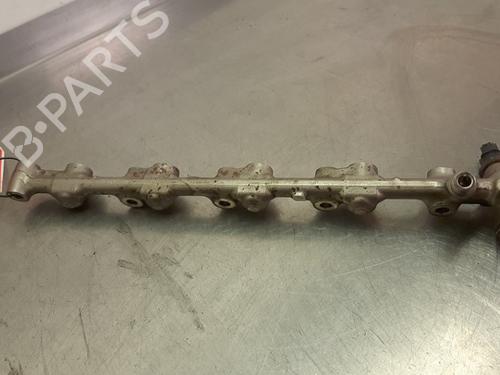 Injection rail TOYOTA AURIS (_E18_) 1.2 (NRE185_, NRE185R) | BP36321055M98 - Image 2