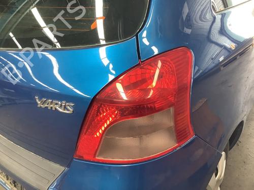 Right taillight TOYOTA YARIS (_P9_) 1.0 VVT-i (KSP90_, KSP90R) | BP28173547C35 