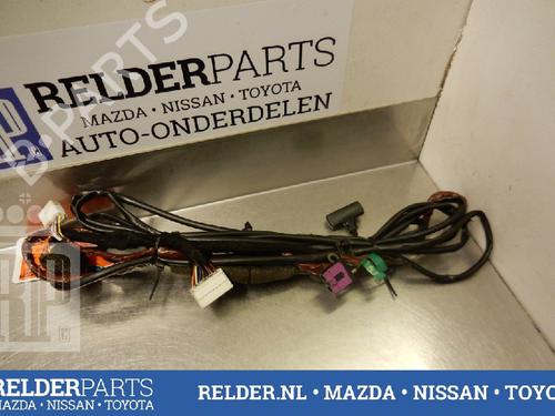 Used Cable TOYOTA AVENSIS (_T25_) 1.8 VVT-i (ZZT251_, ZZT251R) (129 hp) 22137715