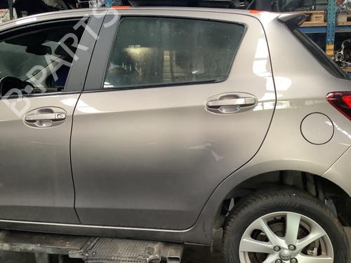 Used Left rear door Left rear door TOYOTA YARIS (_P13_) 1.5 Hybrid (NHP130_, NHP130) (101 hp) 33609016 33609016
