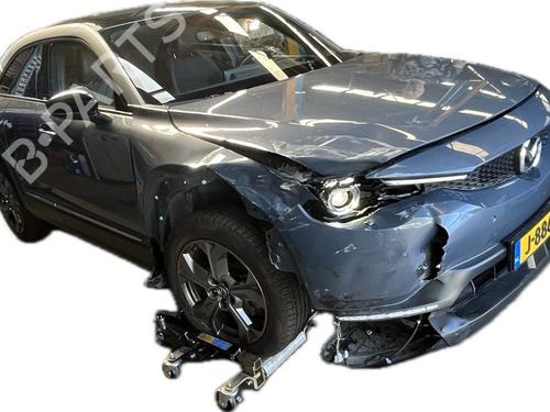 andre-mazda-mx-30-dr-e-skyactiv-dr1w-2020-22172456 main image
