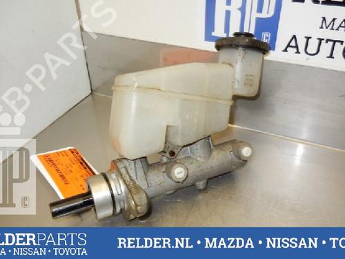 Brake master cylinder TOYOTA YARIS (_P9_) 1.0 VVT-i (KSP90_, KSP90R) | BP22148724M77 