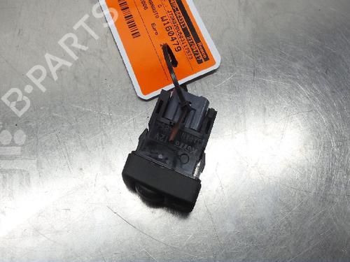 Used Switch TOYOTA PRIUS Liftback (_W2_) 1.5 Hybrid (NHW20_, NHW20R) (112 hp) 22153497