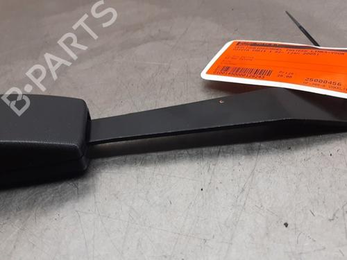 Used Seat buckle TOYOTA YARIS (_P1_) 1.3 (SCP12_, SCP13_, SCP12R, SCP13R) (87 hp) 29384727