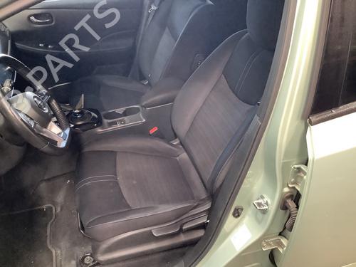 Setesett NISSAN LEAF (ZE1) Electric (150 hp) 32846436