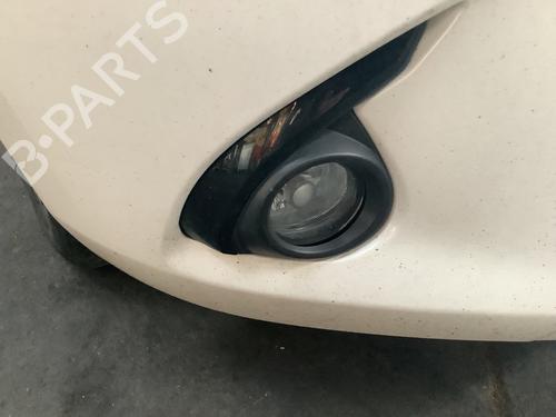 Used Right front fog light MAZDA 2 Hatchback (DL, DJ) 1.5 SKYACTIV-G (90 hp) 24495564