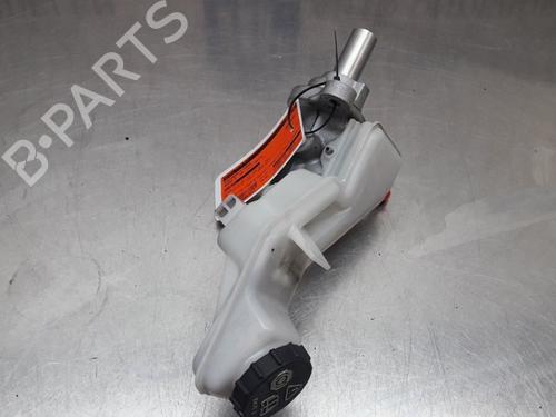 Used Brake master cylinder MAZDA 2 Hatchback (DL, DJ) 1.5 SKYACTIV-G (90 hp) 22160763