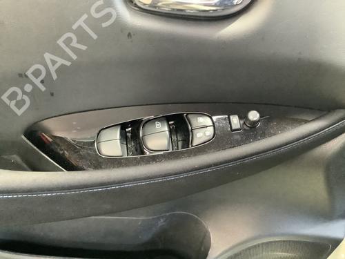 Used Switch NISSAN LEAF (ZE1) Electric (150 hp) 32846433