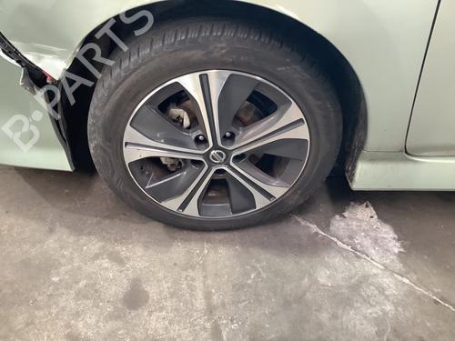 Fælk NISSAN LEAF (ZE1) Electric (150 hp) 32846410