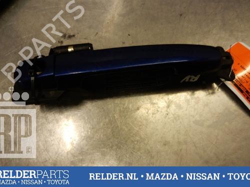 Used Front right exterior door handle Front right exterior door handle TOYOTA RAV 4 II (_A2_) 2.0 4WD (ACA21, ACA20) (150 hp) 22141124 22141124