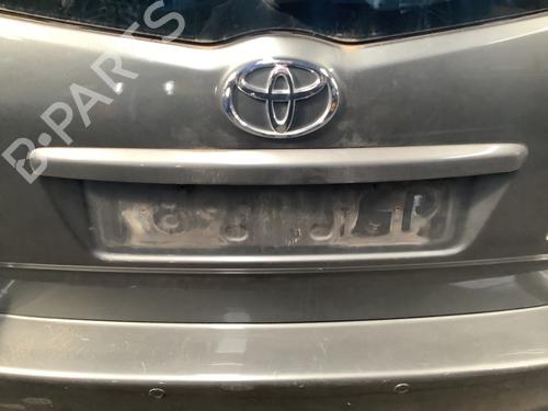 Used Tailgate handle TOYOTA COROLLA Verso (ZER_, ZZE12_, R1_) 1.8 (ZNR11_, ZNR11R) (129 hp) 24622987