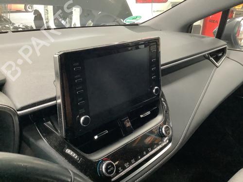 Radio TOYOTA COROLLA Estate (_E21_) 1.8 Hybrid (ZWE211W) | BP28049037E6 
