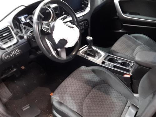 Used Engine control unit (ECU) Engine control unit (ECU) KIA CEED Sportswagon (CD) 1.0 T-GDI (101 hp) 31874212 31874212