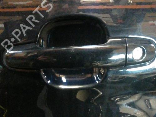 Utvendig håndtak TOYOTA RAV 4 II (_A2_) 2.0 D 4WD (CLA20_, CLA21_, CLA20R, CLA21R) (116 hp) 22152347