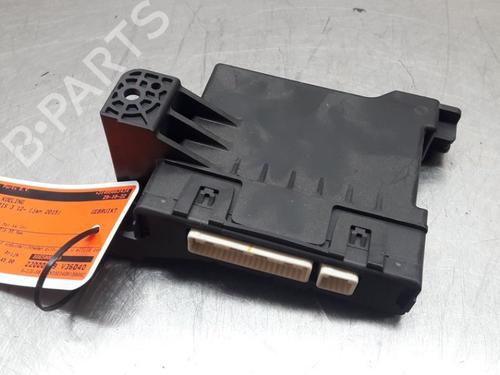 Used Electronic module TOYOTA YARIS (_P13_) 1.5 Hybrid (NHP130_, NHP130) (101 hp) 22164334