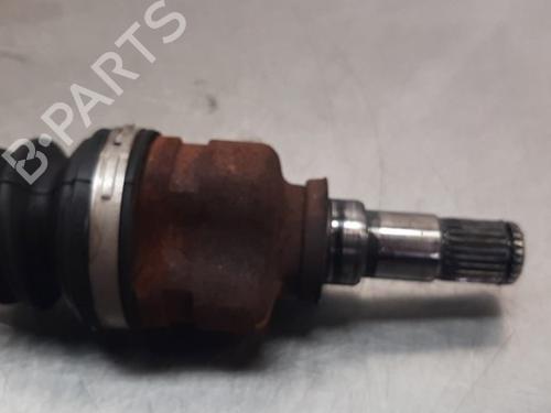 Right front driveshaft TOYOTA YARIS (_P13_) 1.0 (KSP130_, KSP130) | BP31992474M39