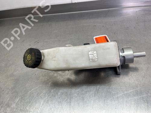 Maître-cylindre TOYOTA COROLLA Verso (ZER_, ZZE12_, R1_) 1.8 (ZNR11_, ZNR11R) (129 hp) 32985452