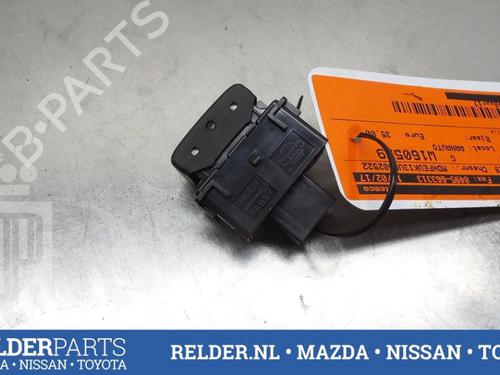 Used Switch NISSAN MICRA IV (K13K, K13KK) 1.2 DIG-S (98 hp) 22162231