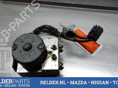 Used ABS pump NISSAN ALMERA I Hatchback (N15) 1.4 (87 hp) 22135127
