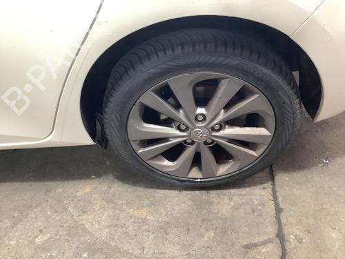 Used Rim TOYOTA AURIS (_E18_) 1.8 Hybrid (ZWE186_, ZWE186R) (136 hp) 29812381