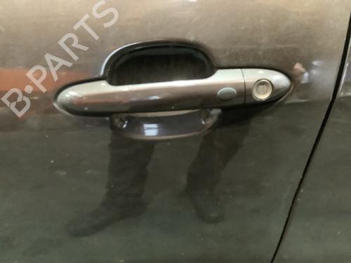 front-left-exterior-door-handle-kia-rio-iii-ub-2011-2012-2013-2014-2015-2016-2017-32148088 main image