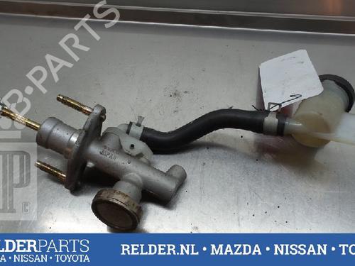 Used Clutch slave cylinder NISSAN ALMERA II Hatchback (N16) 1.8 (116 hp) 22140821