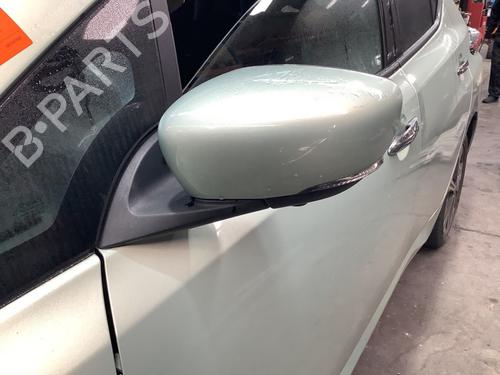 Retrovisor esquerdo NISSAN LEAF (ZE1) Electric (150 hp) 32846475