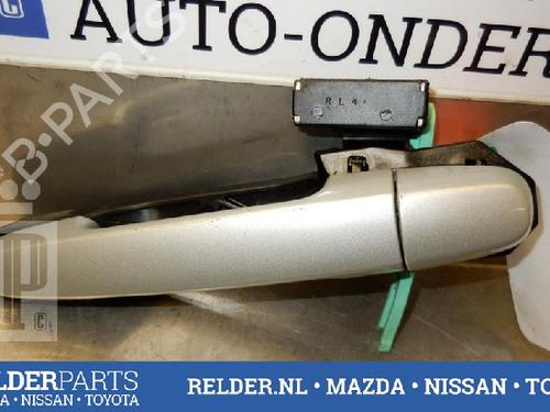 Used Rear left exterior door handle TOYOTA COROLLA Verso (_E12_) 1.8 VVT-i (ZZE122_, ZZE122R) (135 hp) 22136036
