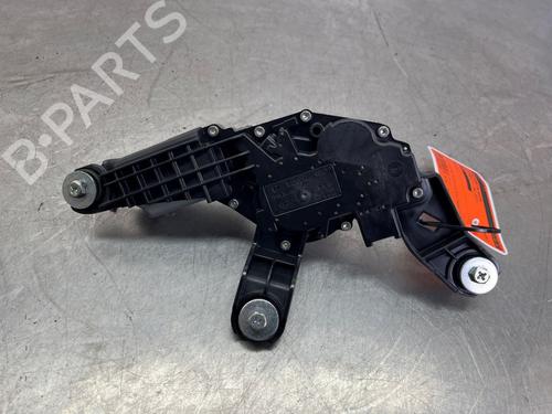 Used Rear wiper motor Rear wiper motor KIA PICANTO II (TA) 1.0 (69 hp) 33745758 33745758