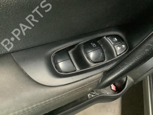 Comutador Comutador NISSAN QASHQAI II (J11, J11_) 1.6 DIG-T (163 hp) 35987343 35987343