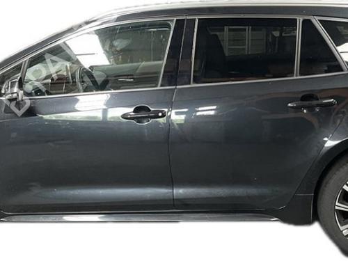 Rudehejsemekanisme venstre bagtil TOYOTA COROLLA Estate (_E21_) 1.8 Hybrid (ZWE211) (122 hp) 28049075