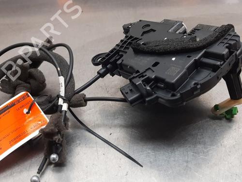 Used Front left lock NISSAN MICRA V (K14) 1.0 IG-T 100 (101 hp) 25129819