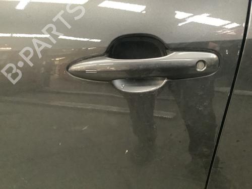 Used Front left exterior door handle TOYOTA YARIS CROSS (MXP_) 1.5 Hybrid (MXPJ10) (116 hp) 22992976