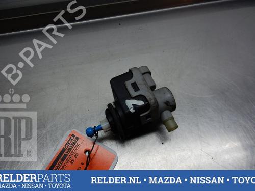 Used Headlight adjuster motor NISSAN ALMERA TINO (V10) 2.2 dCi (136 hp) 22138872