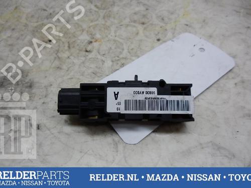 Elektronisk modul NISSAN ALMERA II Hatchback (N16) 2.2 Di (110 hp) 22137431