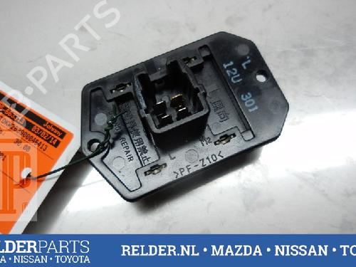 Used Heater resistor TOYOTA YARIS VERSO (_P2_) 1.3 (NCP20_, NCP22_, NCP20R, NCP22R) (86 hp) 22145626