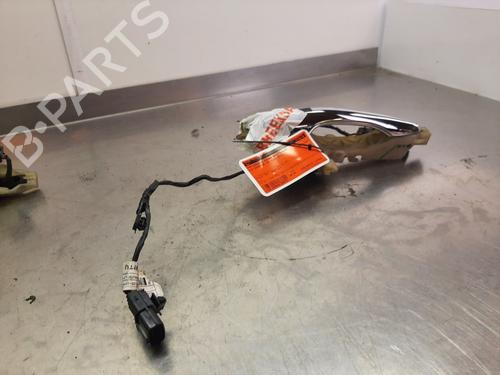 Used Front right exterior door handle Front right exterior door handle KIA SPORTAGE III (SL) 1.7 CRDi (116 hp) 25214652 25214652