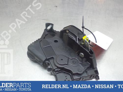Used Front left lock TOYOTA PRIUS Liftback (_W2_) 1.5 Hybrid (NHW20_, NHW20R) (112 hp) 22152893