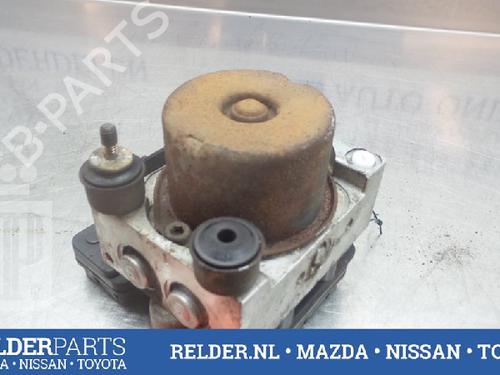 Used ABS pump MAZDA 6 Hatchback (GG) 1.8 (120 hp) 22136630