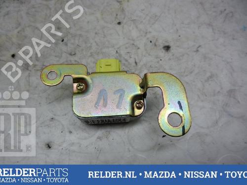 Module électronique MAZDA 323 S VI Saloon (BJ) 1.6 (BJ10M) (98 hp) 22145889