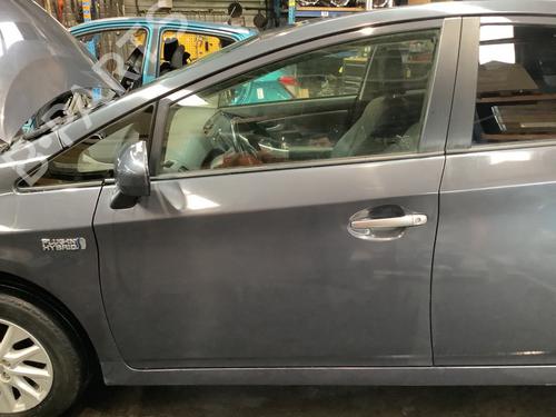 Used Left front door TOYOTA PRIUS (_W3_) 1.8 Hybrid (ZVW3_) (99 hp) 30902200