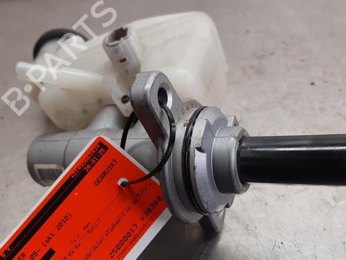 Used Brake master cylinder Brake master cylinder 22962333 22962333