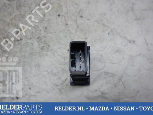 Switch TOYOTA COROLLA (_E12_) 1.6 VVT-i (ZZE121_, ZZE121R) | BP22145823I30 