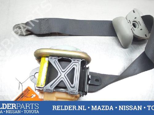 Used Rear right seatbelt TOYOTA COROLLA Verso (_E12_) 2.0 D-4D (CDE120_, CDE120R) (90 hp) 22141010