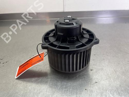 Used Heater blower motor TOYOTA COROLLA Verso (ZER_, ZZE12_, R1_) 1.6 (ZNR10_, ZNR10R) (110 hp) 28173520